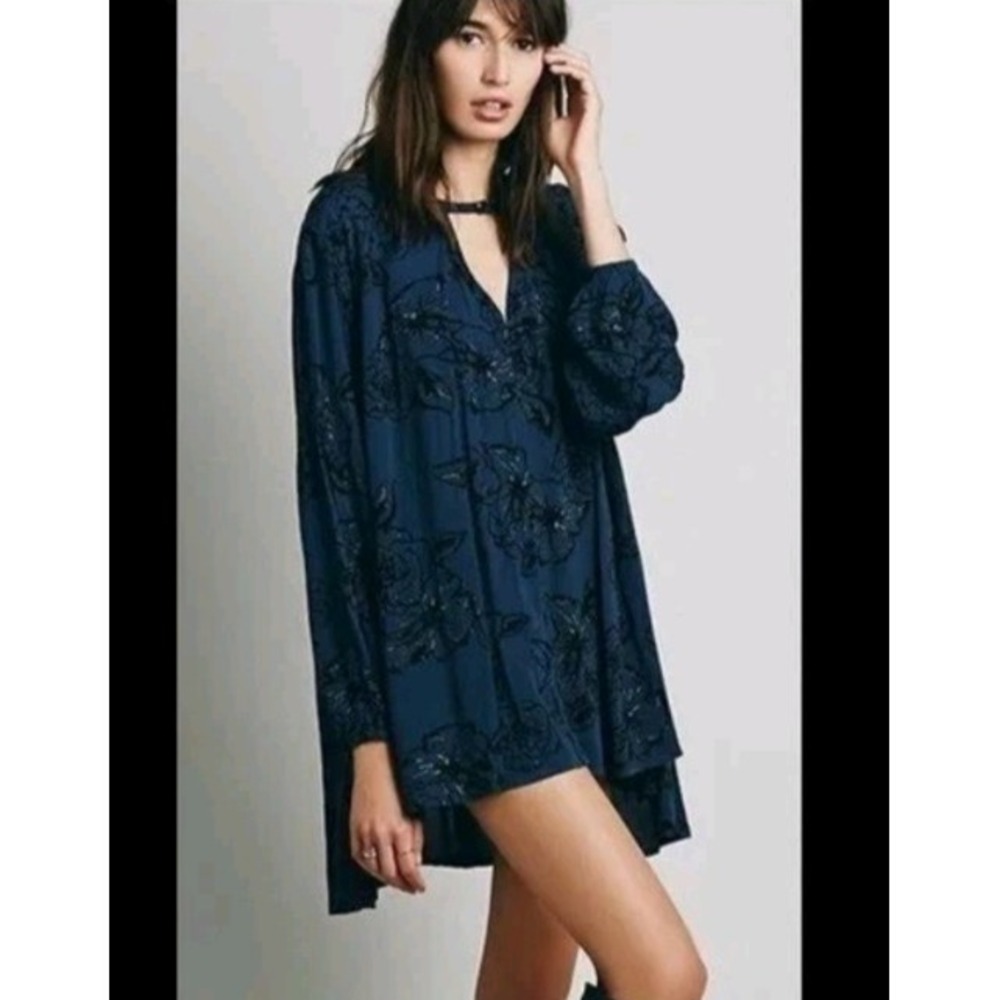 Free People Tunic Long Sleeve Swing Floral Hi Low Curved Hem Oversized Shirt XS - Picture 5 of 5